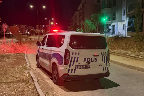 Adıyaman Siteler Mahallesi'nde Gruplar Arası Kavga: Polis Müdahale Etti