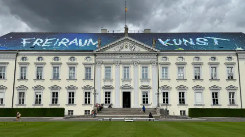 Almanya Cumhurbaşkanlığı Konutu Sanat Galerisine Dönüştü