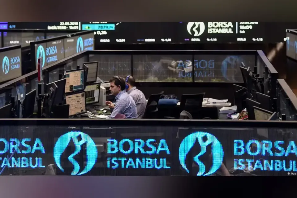 BIST 100 haftaya 12.700 altında açıldı: En çok gerileyen sektör finansal kiralama faktoring oldu görseli