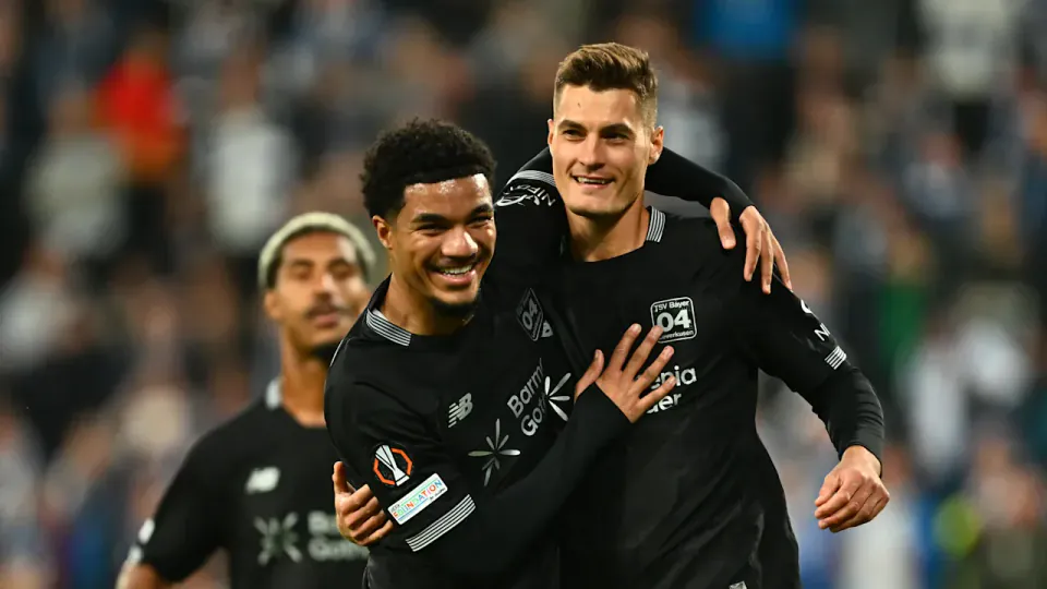 Bayer Leverkusen Sezon Durumu: Alonso’nun Taktiksel Evrimi ve Avrupa Yol Haritası