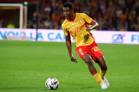 Lens'ten Rekor Transfer: Mamadou Sangaré, Brentford'a 48 Milyon Euroya Gitti