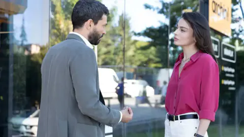 Muhtemel Aşk 4. Bölüm Fragmanı Yayınlandı: Kadir'den Radikal Boşanma Kararı