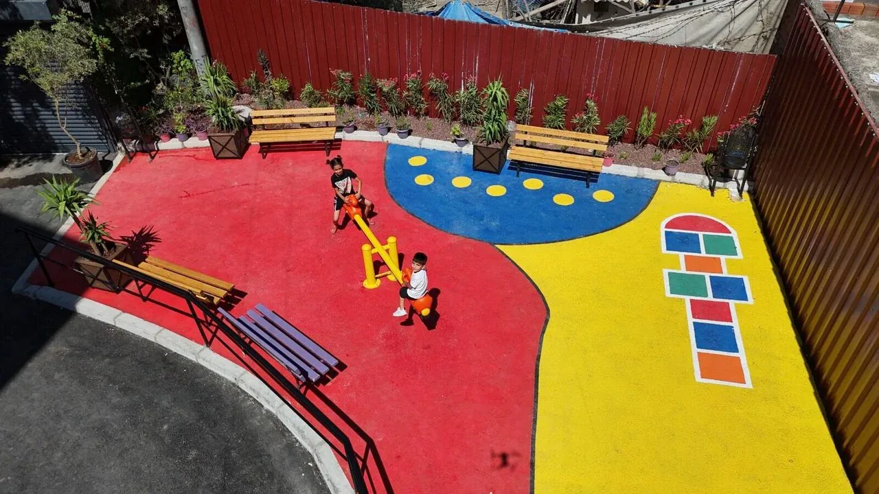 Konak'ta Atıl Alanlara Park Dönüşümü: Kocatepe Mahallesi'ne Yeni Çocuk Parkı Konak'ta Atıl Alanlara Park Dönüşümü: Kocatepe Mahallesi'ne Yeni Çocuk Parkı