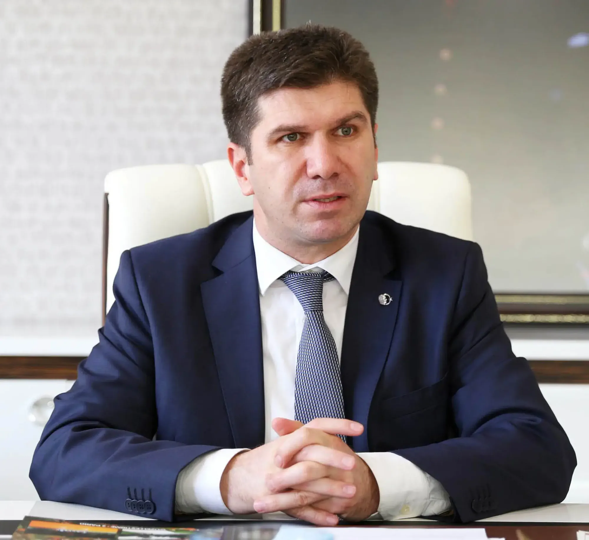Burdur Belediye Başkanı Ali Orkun Ercengiz'den Siyasi Hareket Mesajı Burdur Belediye Başkanı Ali Orkun Ercengiz'den Siyasi Hareket Mesajı