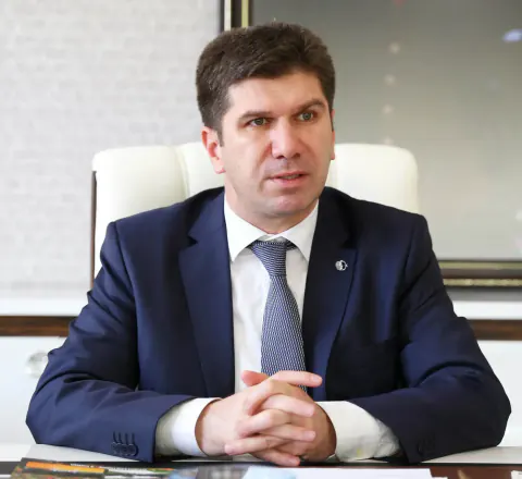 Burdur Belediye Başkanı Ali Orkun Ercengiz'den Siyasi Hareket Mesajı