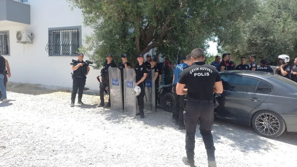 Manisa'da yangın sonrası komşu kavgası: 6 kişi gözaltına alındı görseli