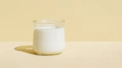 Süper Gıda Yoğurdun Mucizevi Etkileri: Protein ve Probiyotik Gücü Süper Gıda Yoğurdun Mucizevi Etkileri: Protein ve Probiyotik Gücü