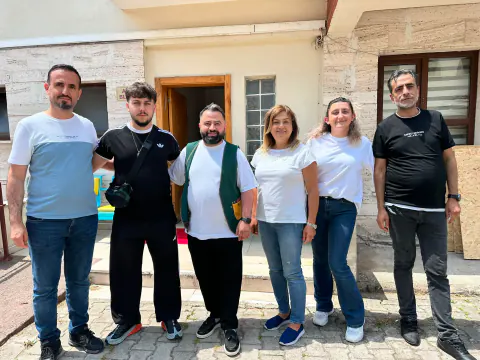 Artvin Murgul'da Anlamlı Dayanışma: Kuaförler Huzurevi Sakınlarını Unutmadı