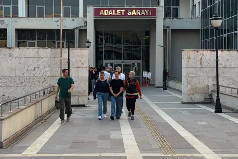 Kahramanmaraş okul saldırısı davasında anne yeniden tutuklandı görseli