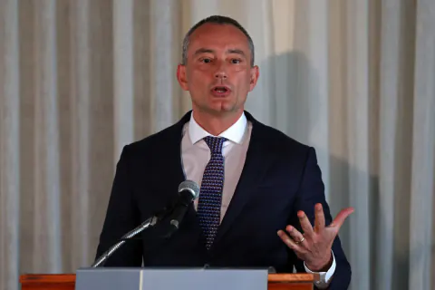Barış Kurulu'ndan Gazze İçin Kritik Şart: İsrail Çekilmesi İçin Silahsızlanma Şartı