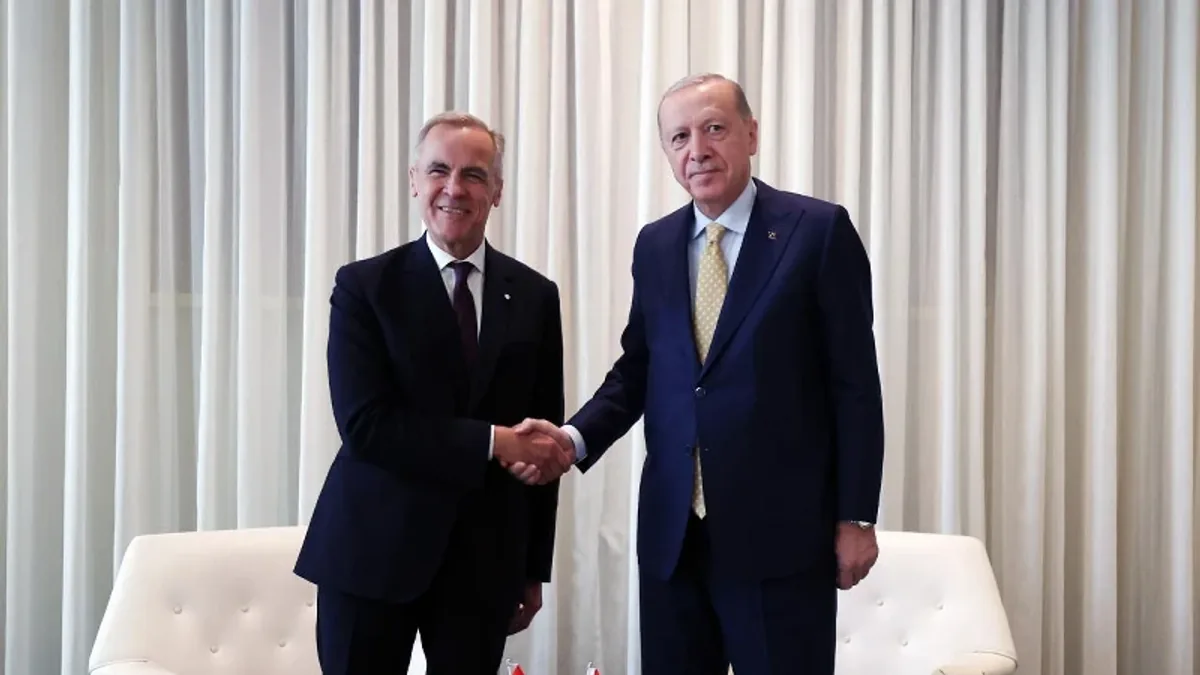 Cumhurbaşkanı Erdoğan ve Kanada Başbakanı Mark Carney Arasında Kritik Görüşme Cumhurbaşkanı Erdoğan ve Kanada Başbakanı Mark Carney Arasında Kritik Görüşme