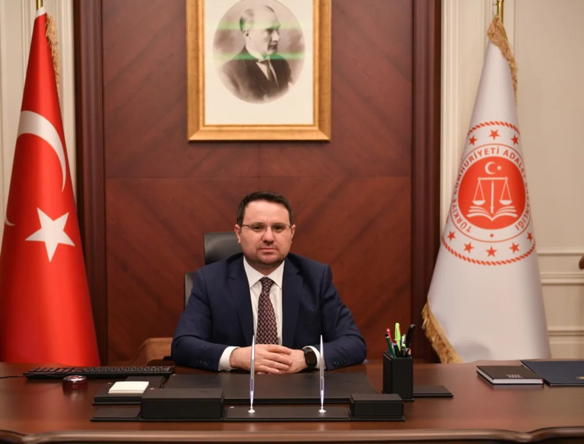 Adalet Bakanı Akın Gürlek'ten Dünya Kupası'na Yasa Dışı Bahis Operasyonu Adalet Bakanı Akın Gürlek'ten Dünya Kupası'na Yasa Dışı Bahis Operasyonu