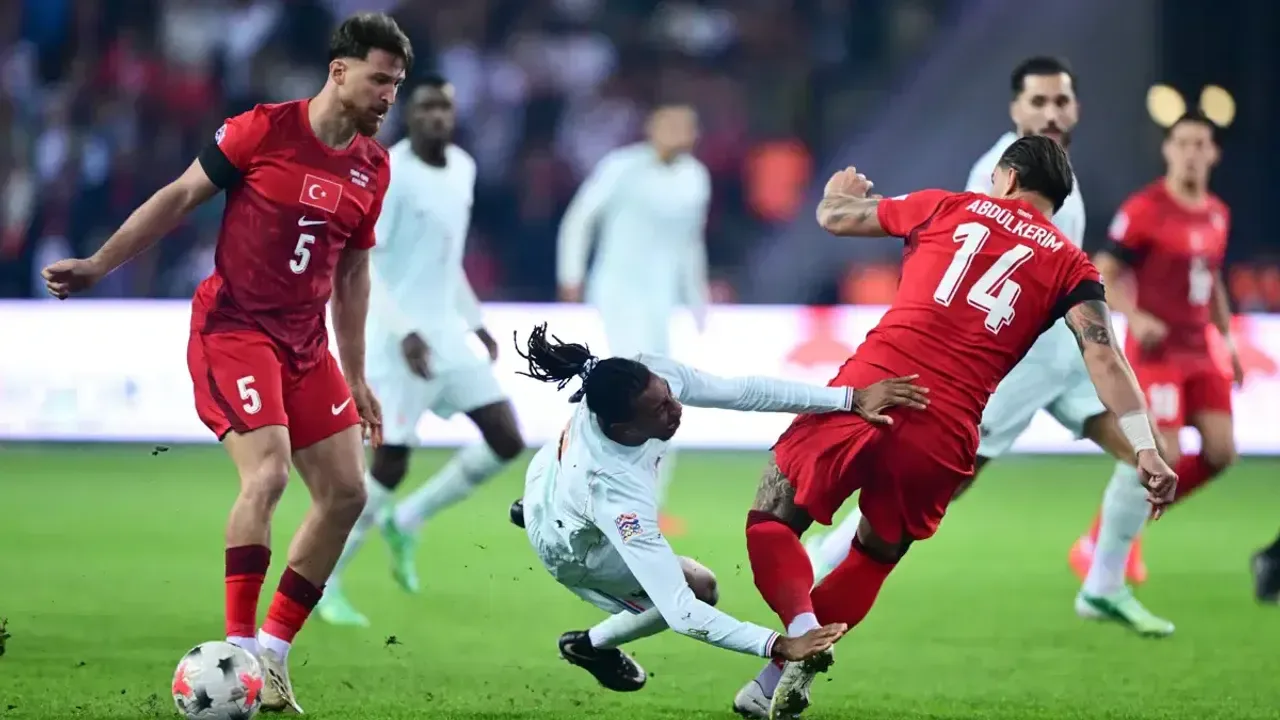 Milli Takım, Kocaeli'de Fransa'ya 1-0 mağlup oldu: Barcola golü fark yarattı Milli Takım, Kocaeli'de Fransa'ya 1-0 mağlup oldu: Barcola golü fark yarattı