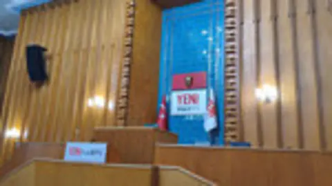 Yeni Parti Meclis'te Kapalı Grup Toplantısı İçin Hazırlıklarını Tamamladı