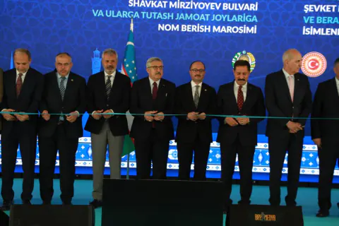 Hatay'da Kardeşlik İmzası: Özbekistan Mahallesi Resmi Olarak Açıldı