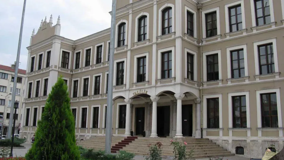 Bolu Valiliği'nden NATO Zirvesi nedeniyle 10 günlük yasak kararı görseli