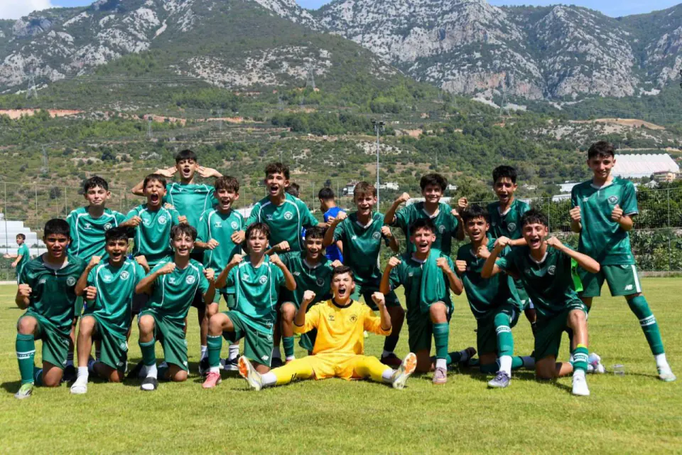 Konyaspor U14 takımı tarihi farkla kazandı: 23-0 görseli
