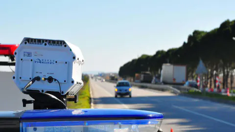 İstanbul'da radara yakalanan sürücüye 1221 km hız cezası