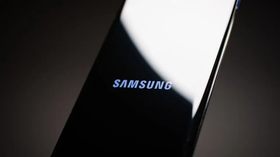 Samsung Galaxy Z Fold 8 ve Z Fold 8 Ultra Fiyatları Sızdırıldı görseli