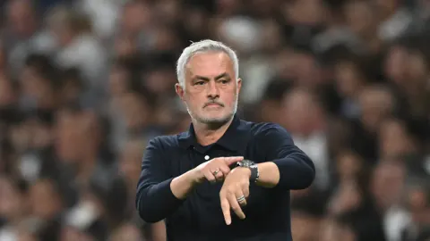 Mourinho basın toplantısını boykot etti, Vinicius Kırmızı Kart ile Klasiko riski altında