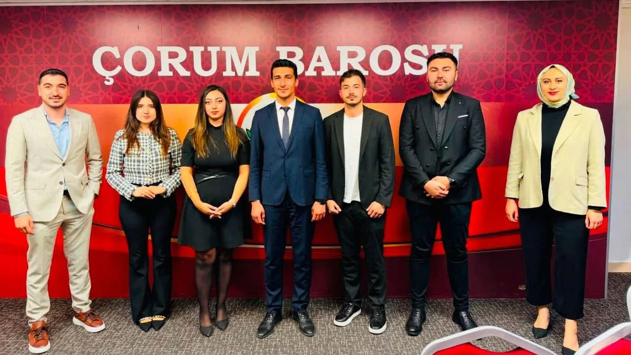 Çorum Barosu Genç Avukatlar Meclisi'nde Furkan Kaya Dönemi Başladı Çorum Barosu Genç Avukatlar Meclisi'nde Furkan Kaya Dönemi Başladı