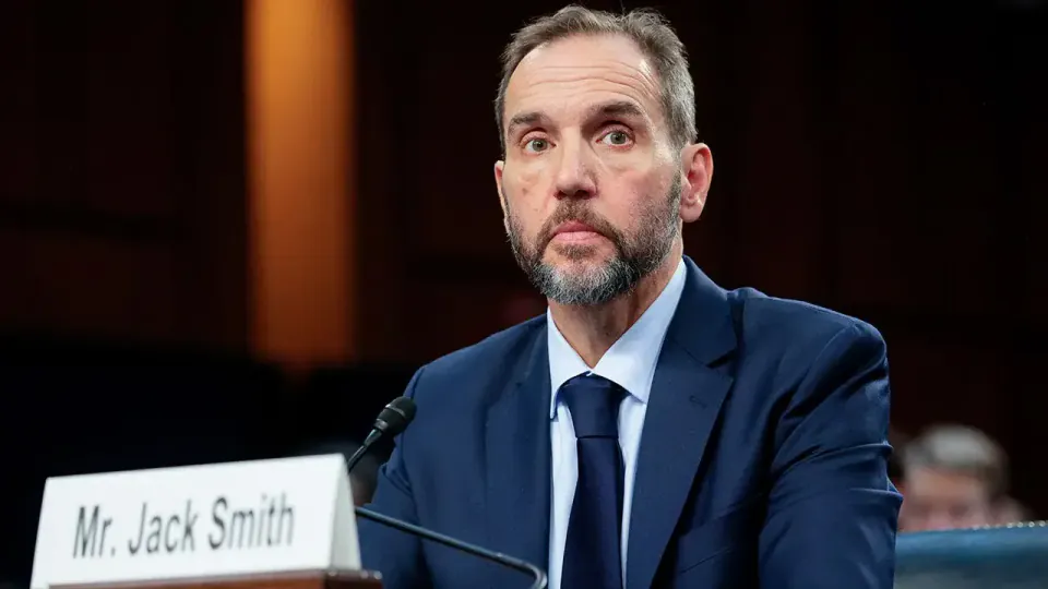Grassley: Biden DOJ ve Jack Smith 639 bin Cumhuriyetçi seçmenin verilerini topladı görseli