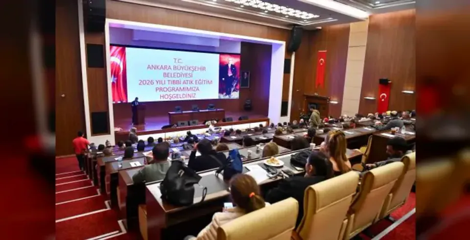 Ankara Büyükşehir Belediyesi'nden Sağlık Personeline Tıbbi Atık Eğitimi: Yönetmelik Uyumu ve Ceza Riski Anlatıldı görseli