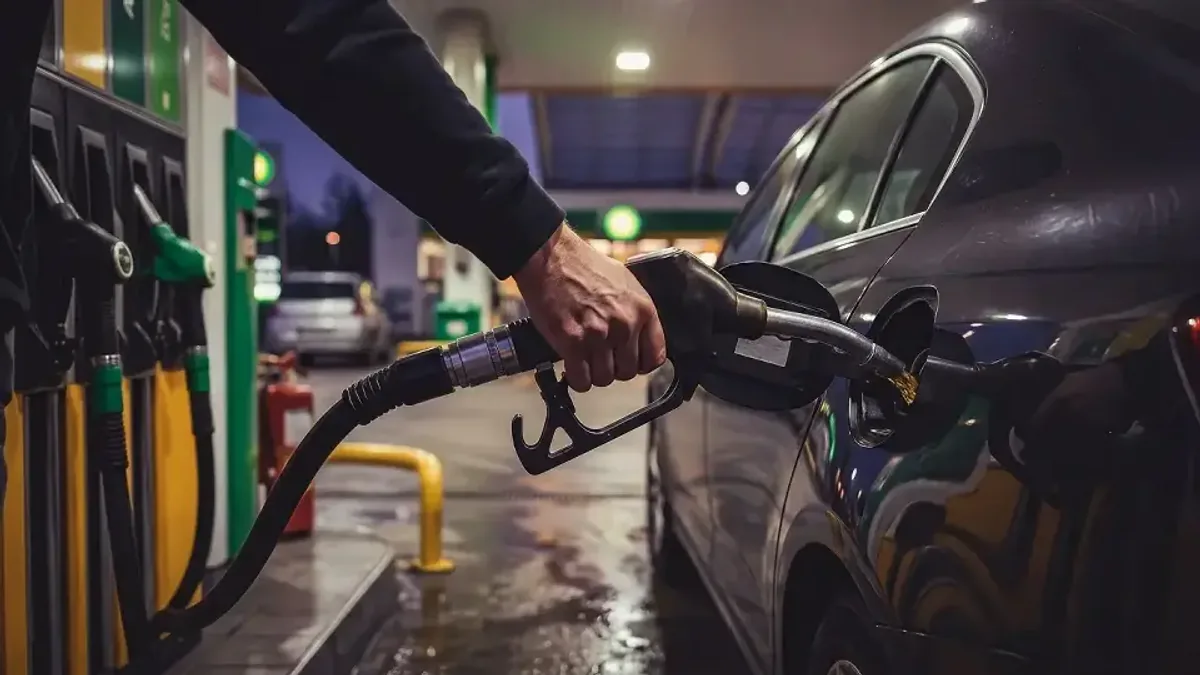 Akaryakıtta ÖTV Desteği Sona Eriyor: Eşel Mobil Sistemi İçin Kritik Tarih Akaryakıtta ÖTV Desteği Sona Eriyor: Eşel Mobil Sistemi İçin Kritik Tarih