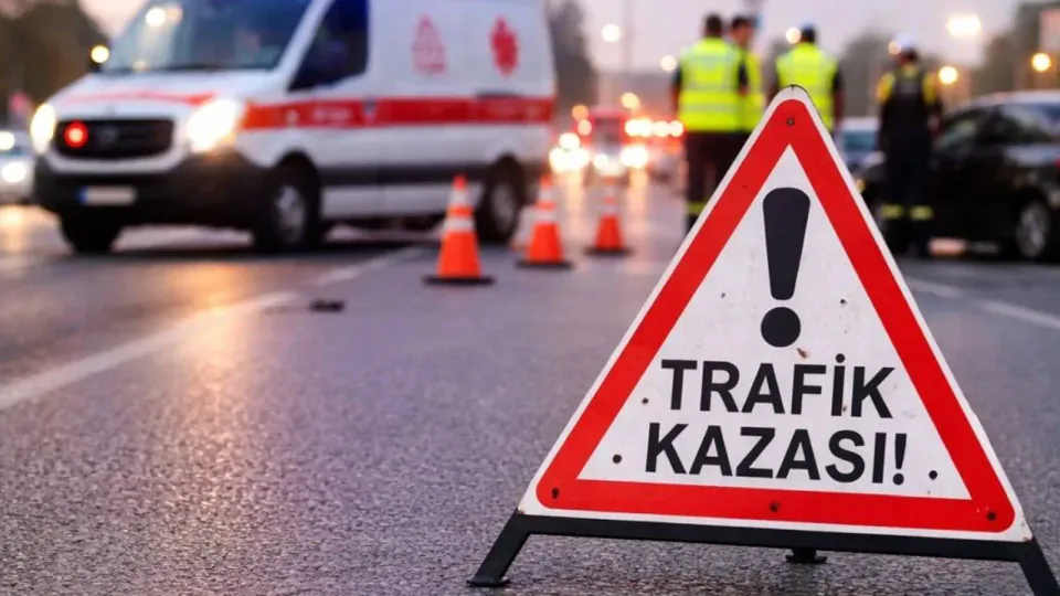 Niğde-Pozantı Otoyolu'nda Deterjan Yüklü Araç Kazası görseli