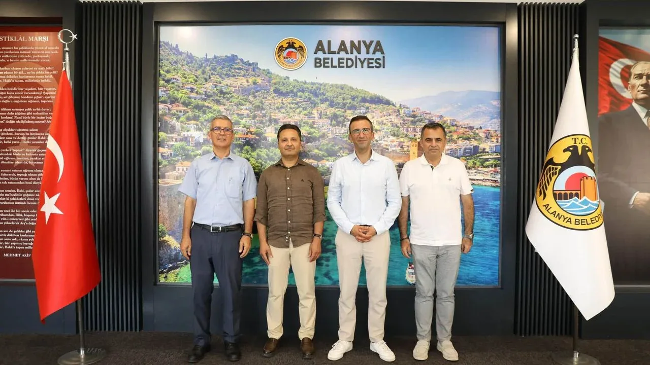 Kiel Belediye Başkanı Samet Yılmaz'dan Alanya'ya Stratejik Ziyaret Kiel Belediye Başkanı Samet Yılmaz'dan Alanya'ya Stratejik Ziyaret