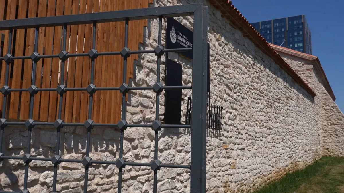 İstanbul Büyükşehir Belediye Başkanı Ekrem İmamoğlu, Bakırköy Baruthanesi'ni Canlandırma Projesini Tanıttı İstanbul Büyükşehir Belediye Başkanı Ekrem İmamoğlu, Bakırköy Baruthanesi'ni Canlandırma Projesini Tanıttı