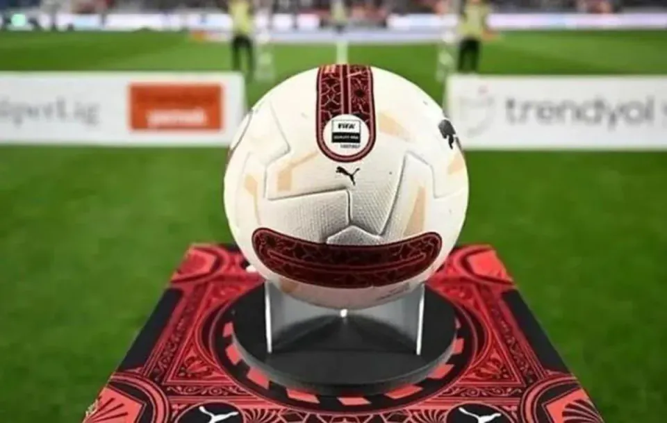 Süper Lig Devlerinde Yeni Sezon Alarmı: Beşiktaş, GS ve Başakşehir görseli