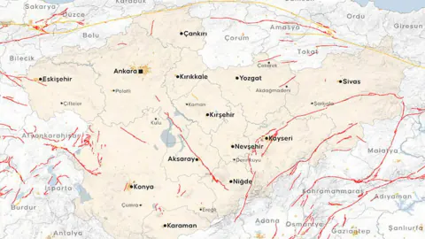 Sivas Divriği ve Ankara Şeridinde Deprem Kaydedildi