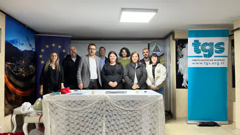 TGS Akademi: Artvin’de Gazetecilere Yapay Zeka ve Video Haberciliği Eğitimi Verildi