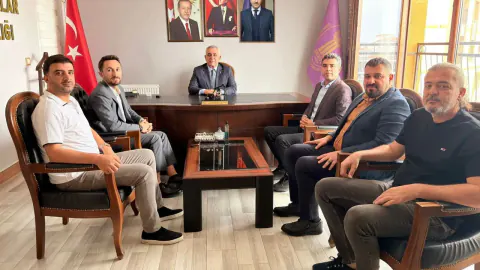 Silopi'de Sağlık Yöneticileri Buluştu: Hizmetler ve Altyapı Gündemde
