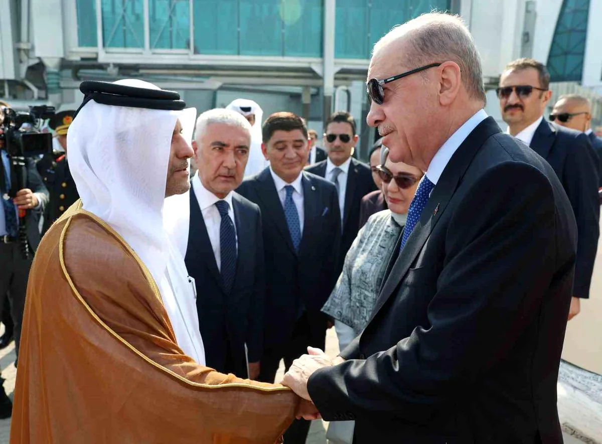 Cumhurbaşkanı Erdoğan Katar'da: Eski Emir Şeyh Hamed'e Son Görev Cumhurbaşkanı Erdoğan Katar'da: Eski Emir Şeyh Hamed'e Son Görev