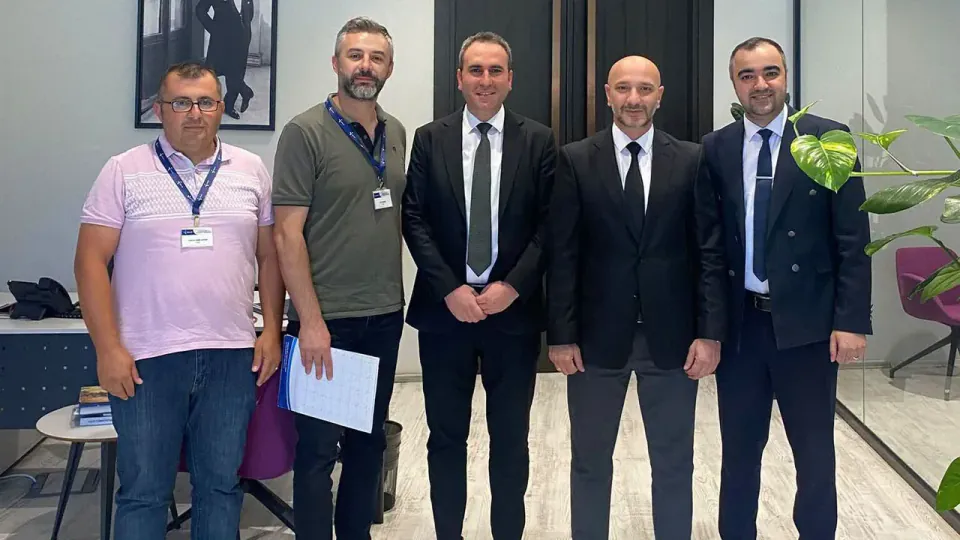 İŞKUR Çorum Müdürü Saraçoğlu, Ahlatcı Holding'i Ziyaret Etti: Kayıtlı İstihdam Odaklı Görüşmeler Yapıldı görseli