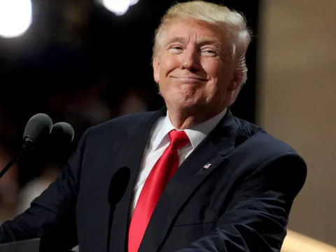 ABD, Trump Döneminde 175 Binin Üzerinde Vizeyi İptal Etti