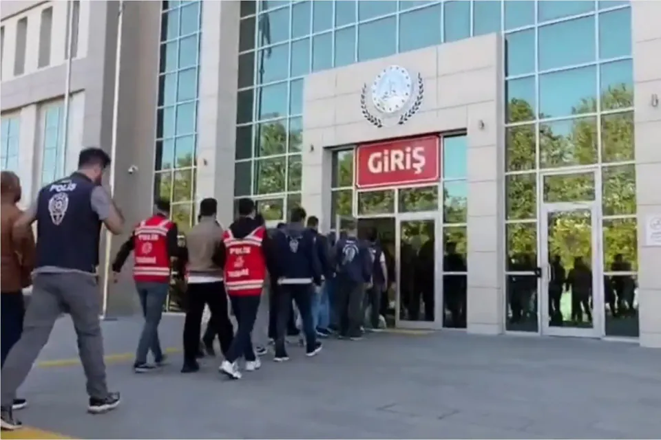 İçişleri Bakanlığı'ndan siber suç operasyonu: 25 ilde 473 şüpheli, 286 tutuklama görseli