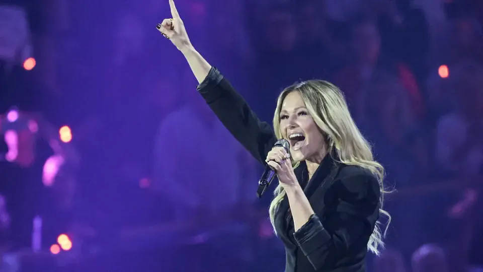 Helene Fischer 360° Stadion Tour Hannover'de: Konser Rehberi görseli