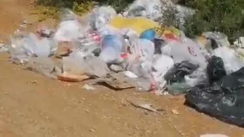 Bolu Karamanlı Gölü'nde Çöp Dağıı: Amatör Balıkçı Kendi Temizliğini Yaptı