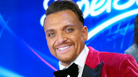 DSDS Şampiyonu Menowin Fröhlich Baba Oldu: İşte Bebeğinin İsmi ve Detaylar