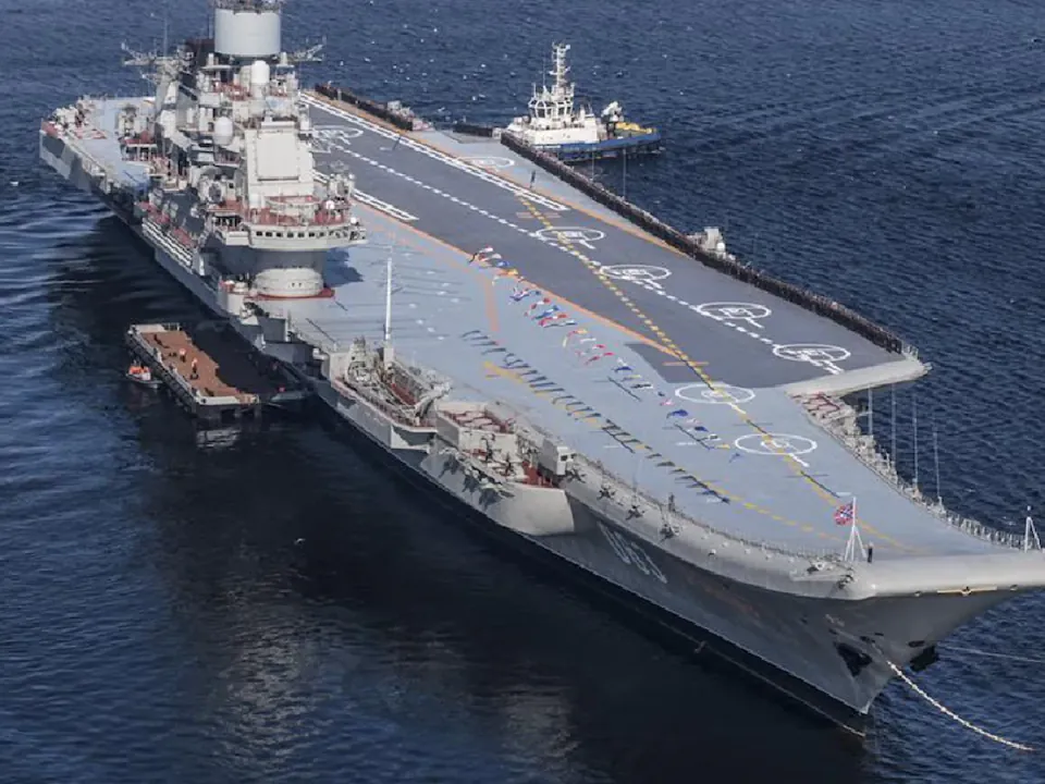 Rusya'nın tek uçak gemisi Admiral Kuznetsov için yolun sonu mu? görseli