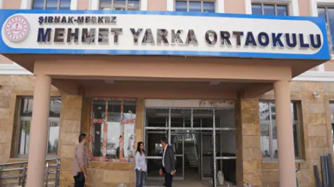 Şırnak'ta hayırsever Yarka ailesinin 16 derslikli okulu hizmete hazırlanıyor