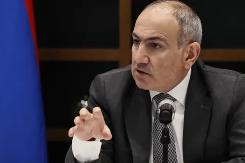Paşinyan'dan İsrail'in Soykırım Kararına Tepki: Bir Cevap Verme İhtiyacı Görmüyoruz