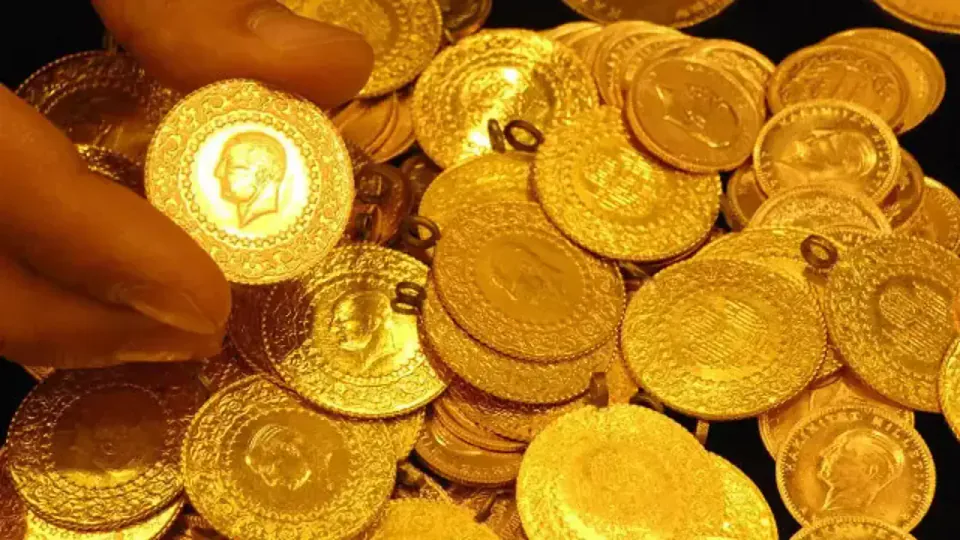 Altın Piyasasında Kritik Cuma: Rekor Seviyeler ve Ekonomik Beklentiler görseli