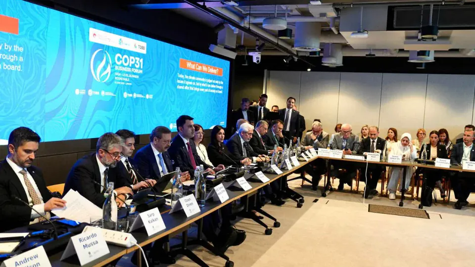 Bakan Murat Kurum'dan COP31 mesajı: Antalya'ya somut yatırım planlarıyla gelin görseli