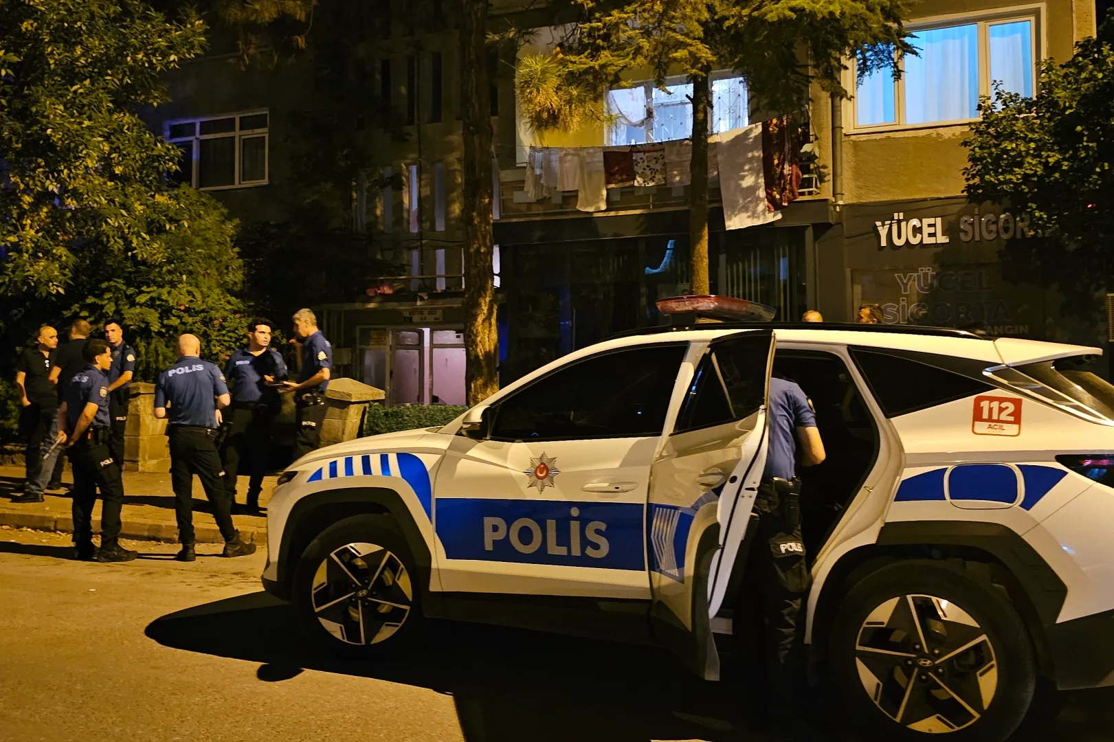 Kayseri'de 16 yaşındaki üvey oğul babasını bıçakladı: Babası ağır yaralı Kayseri'de 16 yaşındaki üvey oğul babasını bıçakladı: Babası ağır yaralı