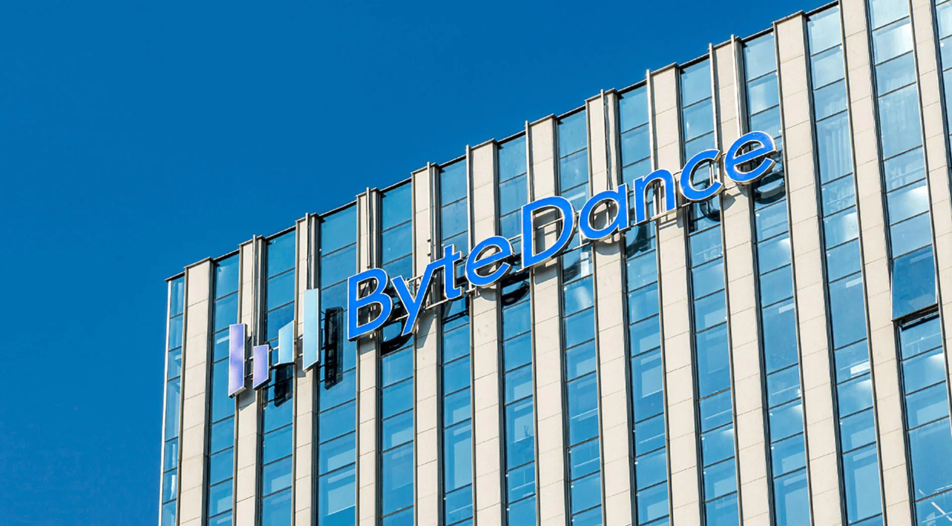 ByteDance 29.6 Milyar Dolar Kredi Anlaşması İmzaladı: Yapay Zeka Yarışı İçin Dev Hamle ByteDance 29.6 Milyar Dolar Kredi Anlaşması İmzaladı: Yapay Zeka Yarışı İçin Dev Hamle