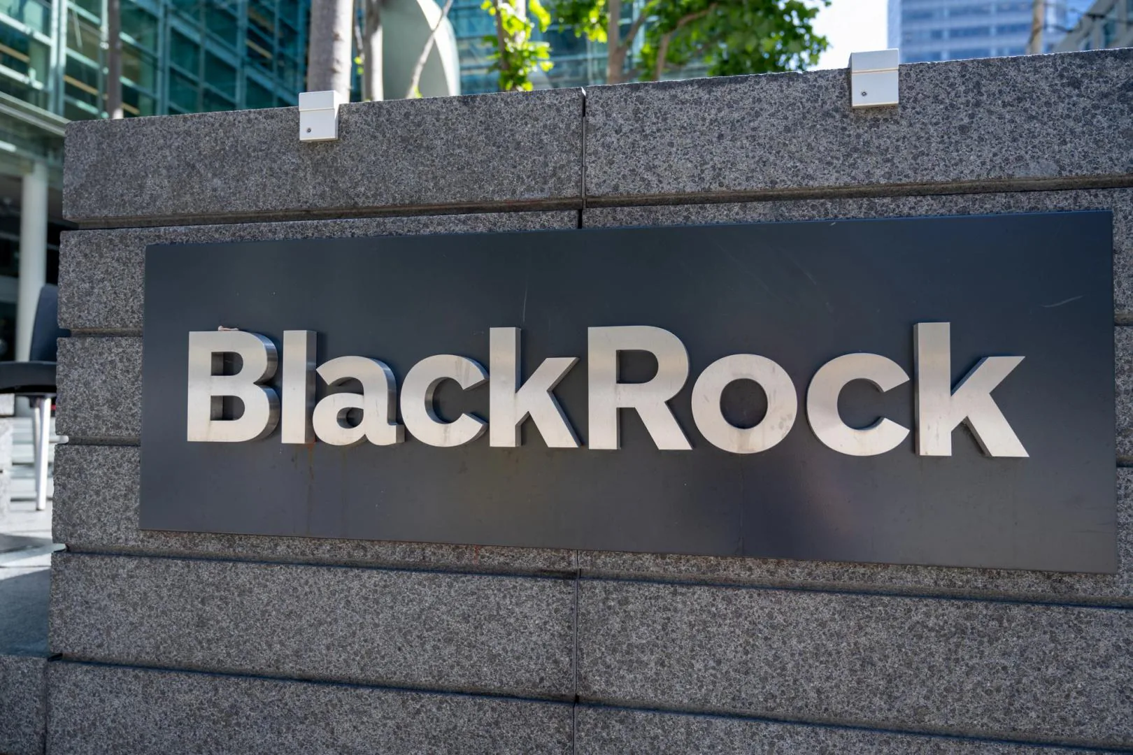 BlackRock, Blokzincir Tabanlı Para Piyasası Ürünleriyle Tokenize Nakit Portföyünü Genişletiyor BlackRock, Blokzincir Tabanlı Para Piyasası Ürünleriyle Tokenize Nakit Portföyünü Genişletiyor
